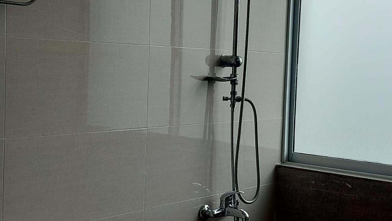 Jays Guest - Rajagiriya Colombo Hotel Ngoại thất bức ảnh