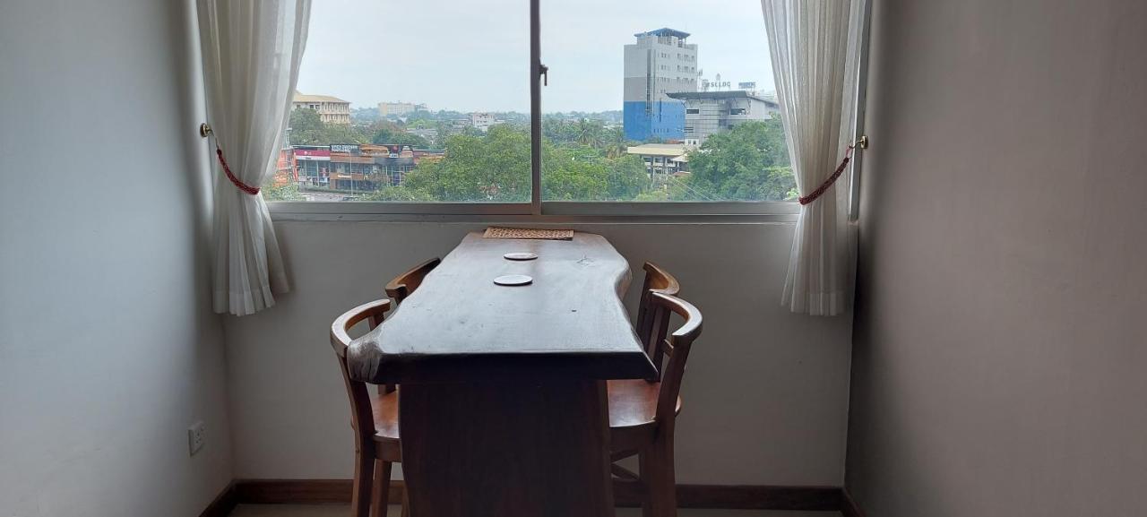 Jays Guest - Rajagiriya Colombo Hotel Ngoại thất bức ảnh